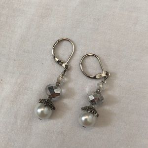 Dangly Pearl Earrings